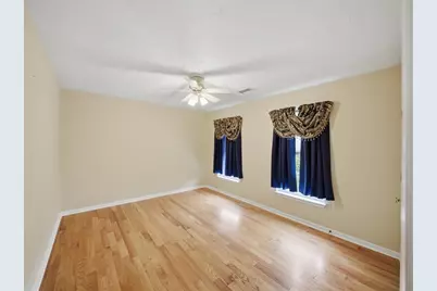 217 Field Club Circle, Robinson Twp, PA 15136 - Photo 16