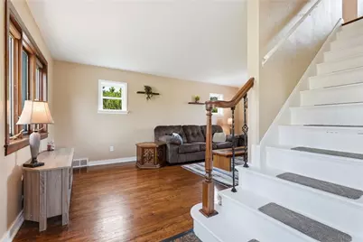 3905 Mount Troy Rd, Pittsburgh, PA 15212 - Photo 6