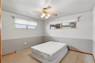 469 Ohio Ave, Rochester, PA 15074 - Photo 14