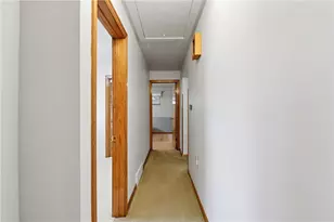 469 Ohio Ave, Rochester, PA 15074 - Photo 16