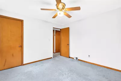 9229 Lancelot Dr, Pittsburgh, PA 15237 - Photo 20