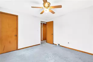 9229 Lancelot Dr, Pittsburgh, PA 15237 - Photo 20