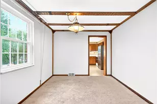 9229 Lancelot Dr, Pittsburgh, PA 15237 - Photo 8