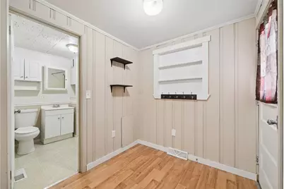 680 Main Street, North Huntingdon, PA 15642 - Photo 6