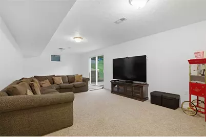 138 Tuscany Estates Dr, Union Township, PA 15332 - Photo 30