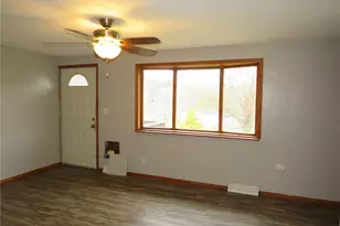 571 Little Daniels Run Rd, North Bethlehem, PA 15360 - Photo 2