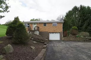 571 Little Daniels Run Rd, North Bethlehem, PA 15360 - Photo 1
