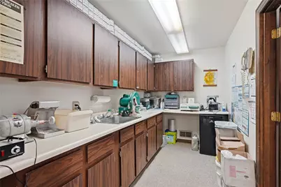 327 Forest Grove Rd, Kennedy Township, PA 15108 - Photo 24