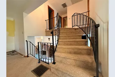 420 Open Rd, Wayne Township, PA 16222 - Photo 10