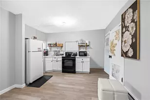 419 Woodward Ave, McKees Rocks, PA 15136 - Photo 8