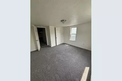 1112 Edith Ave, South Park, PA 15236 - Photo 6