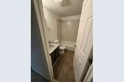 1112 Edith Ave, South Park, PA 15236 - Photo 4