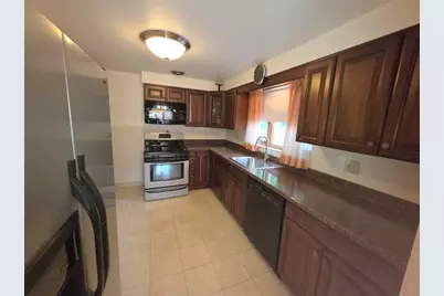 105 Parkwyn Dr, Elizabeth Twp/Boro, PA 15037 - Photo 8