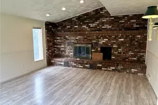 216 Carmella Dr, White Oak, PA 15131 - Photo 14