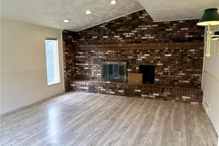 216 Carmella Dr, White Oak, PA 15131 - Photo 12