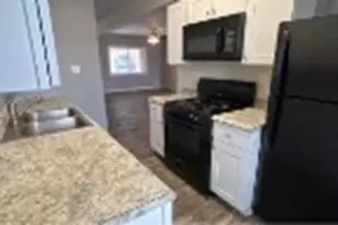 120 Ruth St, Pittsburgh, PA 15211 - Photo 2