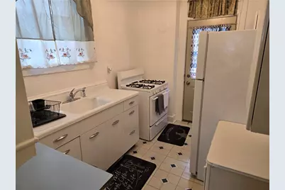350 Coltart Ave #One, Pittsburgh, PA 15213 - Photo 6