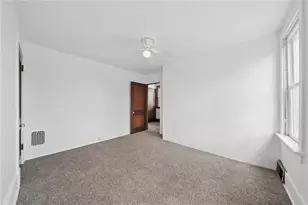 2216 Lutz Ave, Pittsburgh, PA 15210 - Photo 16
