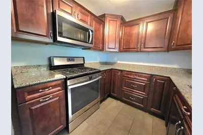 13320 Saint Clair Dr, North Huntingdon, PA 15642 - Photo 6