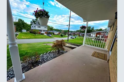 13320 Saint Clair Dr, North Huntingdon, PA 15642 - Photo 32