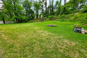 13320 St Clair Dr, North Huntingdon, PA 15642 - Photo 28
