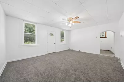 731 Chartiers Avenue, Elliott, PA 15220 - Photo 2