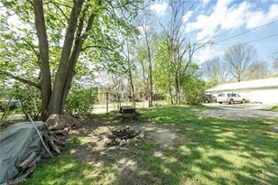 220 Jackson St, Grove City Boro, PA 16127 - Photo 4