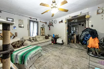 220 Jackson St, Grove City Boro, PA 16127 - Photo 12