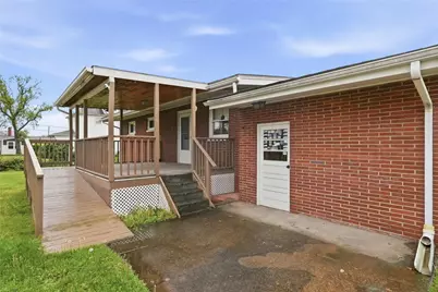 210 N 16th Ave, New Brighton, PA 15066 - Photo 30