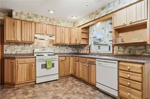 210 N 16th Ave, New Brighton, PA 15066 - Photo 12