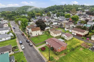 210 N 16th Ave, New Brighton, PA 15066 - Photo 6