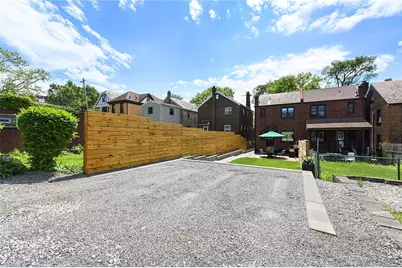 237 40th St, Pittsburgh, PA 15201 - Photo 32