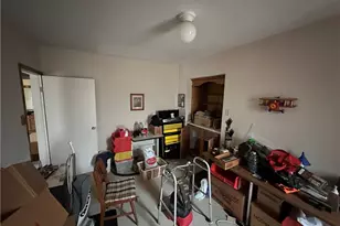 320 Raymond St, Pittsburgh, PA 15218 - Photo 8
