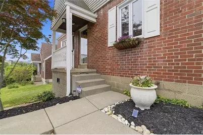 4580 Echo Glen Dr, Pittsburgh, PA 15236 - Photo 4