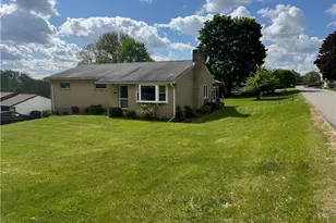 200 North Dr, Center Township, PA 16001 - Photo 2