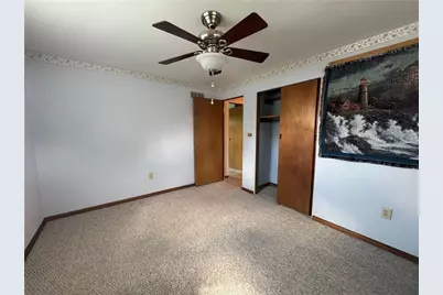 200 North Dr, Center Township, PA 16001 - Photo 14