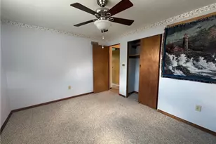 200 North Dr, Center Township, PA 16001 - Photo 14