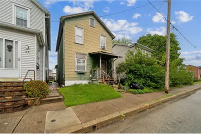 24 Miller St, Latrobe, PA 15650 - Photo 1