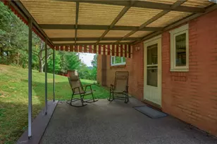 120 High St, Robinson Twp, PA 15057 - Photo 22