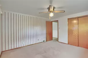 120 High St, Robinson Twp, PA 15057 - Photo 12