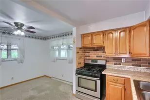 120 High St, Robinson Twp, PA 15057 - Photo 4
