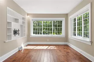5443 Wellesley Ave, Pittsburgh, PA 15206 - Photo 8
