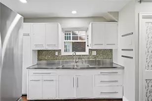 5443 Wellesley Ave, Pittsburgh, PA 15206 - Photo 14