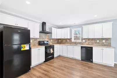 16 Surf Dr, Forward Township, PA 15020 - Photo 6