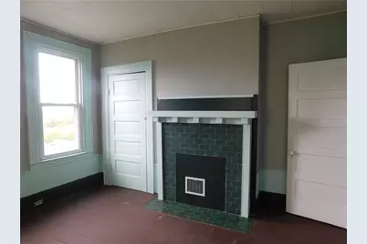 1646 Dellrose St, Pittsburgh, PA 15210 - Photo 12
