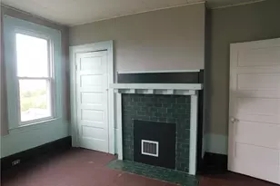 1646 Dellrose St, Pittsburgh, PA 15210 - Photo 12