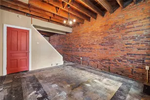 1841 Locust St, Downtown Pgh, PA 15219 - Photo 16