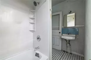 1841 Locust St, Downtown Pgh, PA 15219 - Photo 28