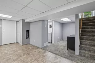 195 Parkedge Rd, Green Tree, PA 15220 - Photo 30