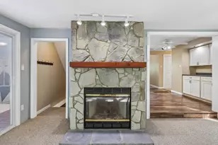 195 Parkedge Rd, Green Tree, PA 15220 - Photo 16